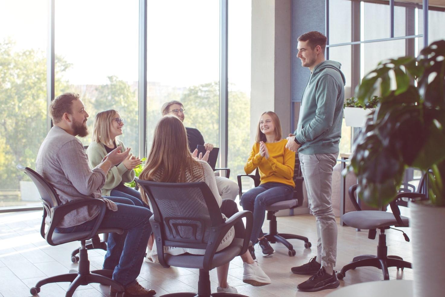 Sesiune interactivă de învățare despre planificarea bugetului personal